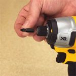 پیچ گوشتی شارژی دیوالت مدل DCF886M2 - تصویر 4