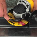 مینی فرز شارژی دیوالت مدل DCG412M2 - تصویر 12