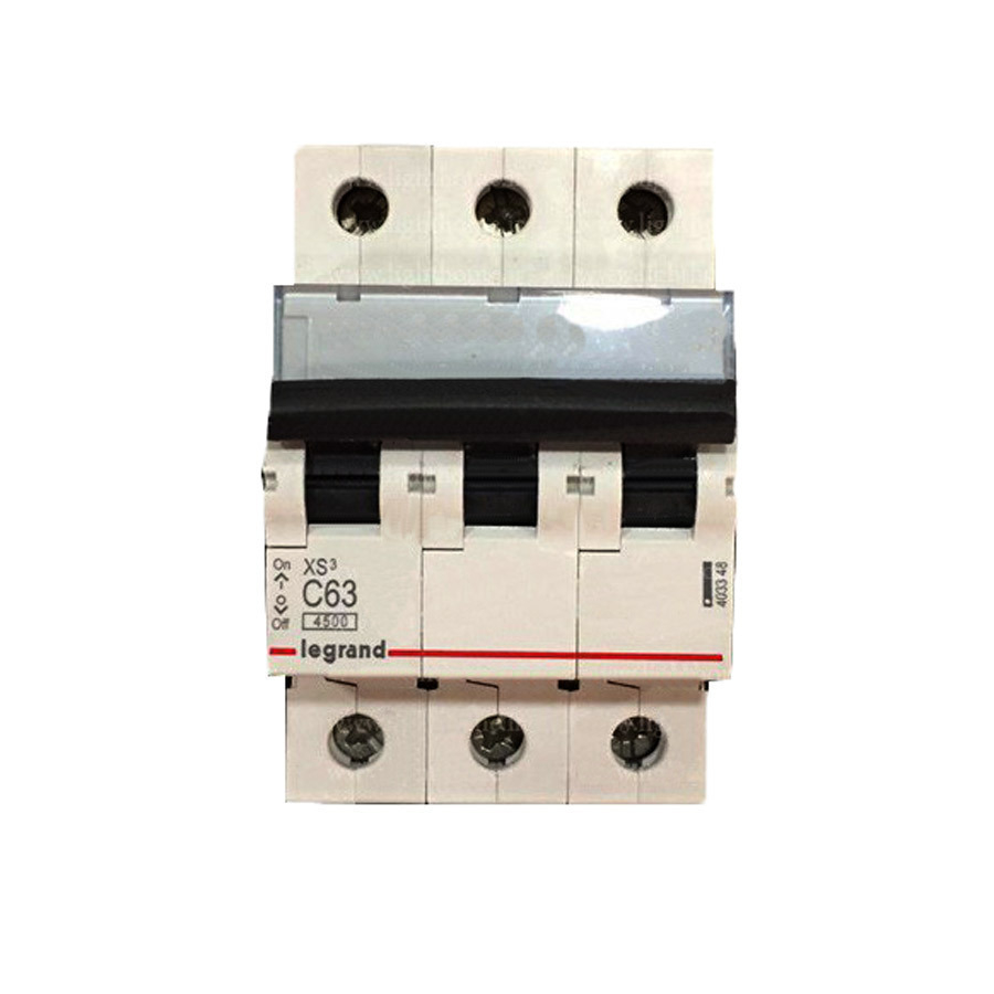 P13454-C0_I1 کلید مینیاتوری 40 آمپر 3 فاز تیپ B لگراند - تصویر 1