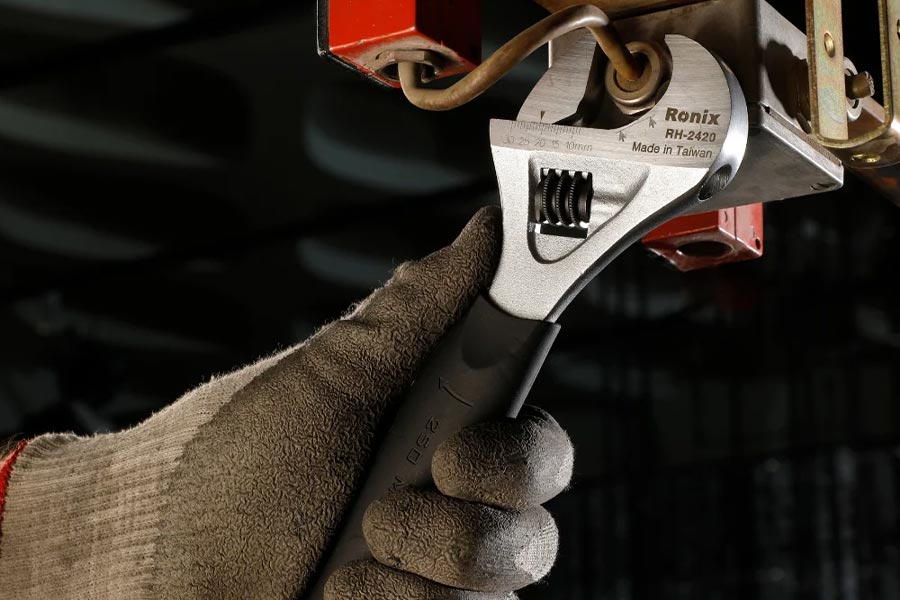 کاربردهای آچار فرانسه چیست؟